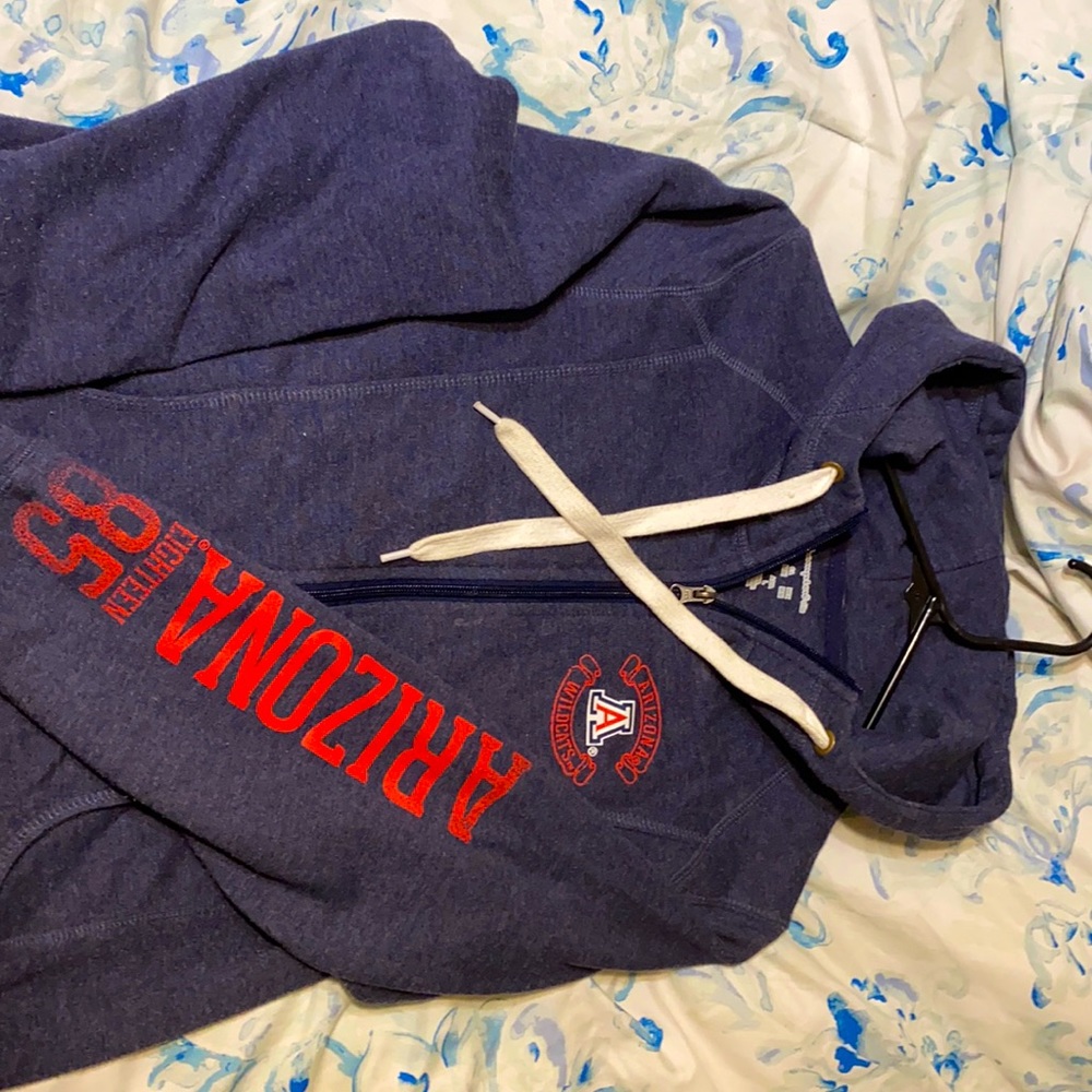 Champion UofA Jacket❣️